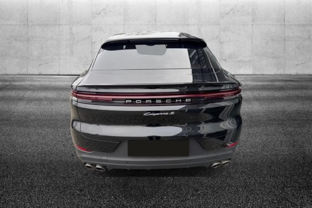Porsche Cayenne Coupé 4.0 V8 S - foto 3 di 4