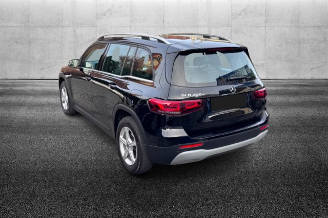 Mercedes-Benz GLB 200 d Automatic Business - foto 2 di 4