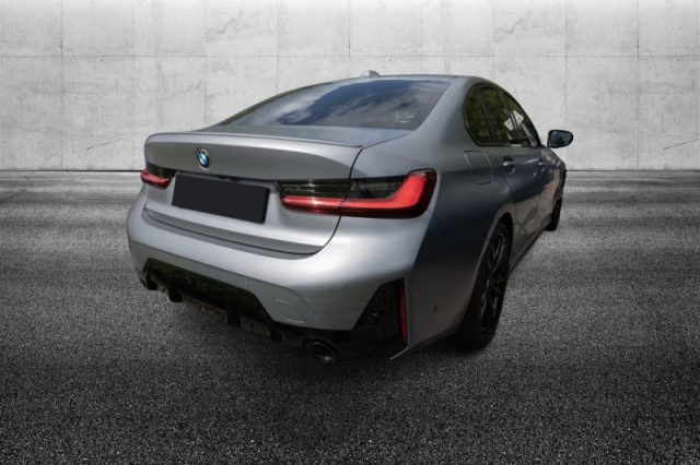 BMW 320 d 48V xDrive Msport - foto 2 di 4