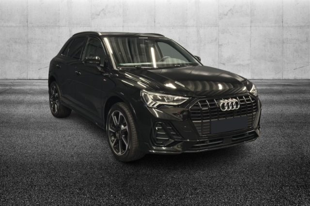 Audi Q3 40 TDI quattro S tronic S line edition - foto 2 di 4