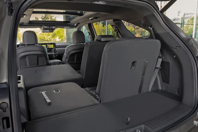 Kia Sorento 1.6 T-GDi HEV AT6 2WD Style nuovo a PIEVE DI CENTO