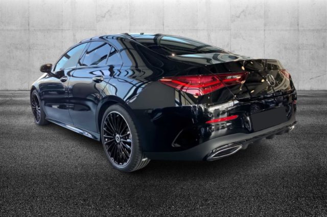 Mercedes-Benz CLA 180 d Automatic AMG Line Premium - foto 3 di 4
