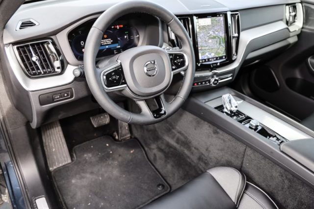 Volvo XC60 T6 Recharge Plug-in Hybrid AWD automatico Plus Da usato a PIEVE DI CENTO