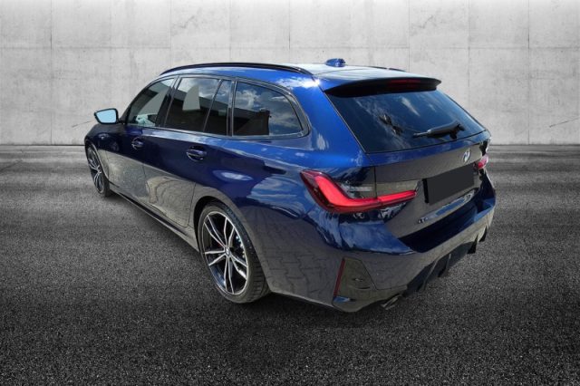 BMW 330 i xDrive Touring Msport Pro - foto 4 di 4