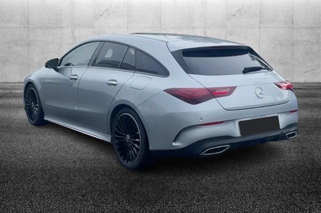 Mercedes-Benz CLA 200 d Automatic Shooting Brake AMG Line Premium - foto 4 di 4