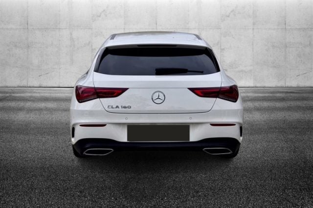 Mercedes-Benz CLA 180 Automatic Shooting Brake AMG Line Advanced Plus - foto 4 di 4