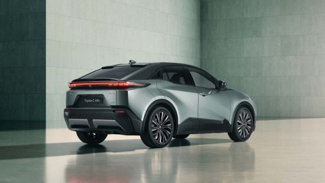 Toyota C-HR 55.7 kWh nuovo a PIEVE DI CENTO