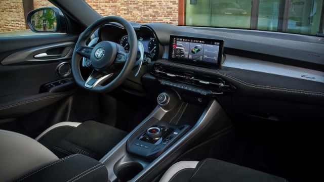 Alfa Romeo Tonale 1.3 270 CV PHEV AT6 Q4, in vendita a Pieve Di Cento (BO)
