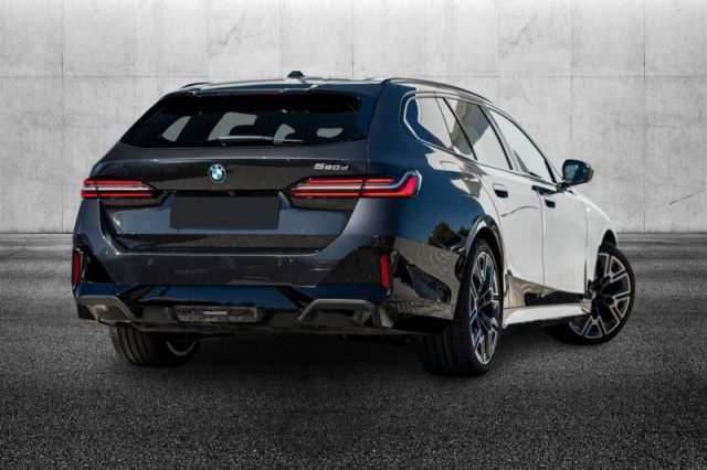 BMW 520 d 48V sDrive Touring Msport - foto 2 di 4