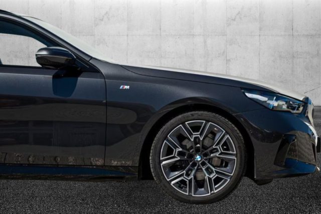 BMW 520 d 48V sDrive Touring Msport - foto 4 di 4