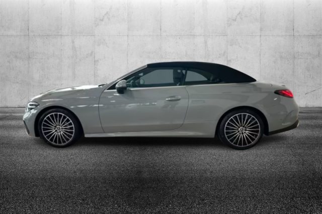 Mercedes-Benz CLE 200 Cabrio AMG Line Advanced Plus - foto 2 di 4