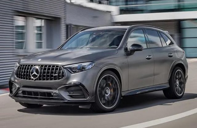 Mercedes-Benz GLC 300 e hybrid EQ 4Matic AMG Line Premium Plus - foto 2 di 4