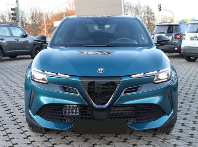 Alfa Romeo Junior 1.2 145 CV Hybrid eDCT6 Speciale - foto 2 di 4