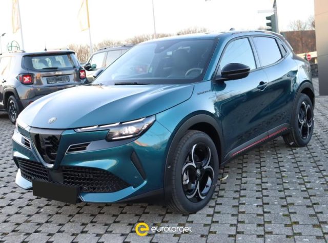 Alfa Romeo Junior 1.2 145 CV Hybrid eDCT6 Speciale - foto 3 di 4