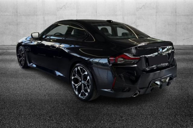 BMW 218 i Coupé Msport - foto 4 di 4