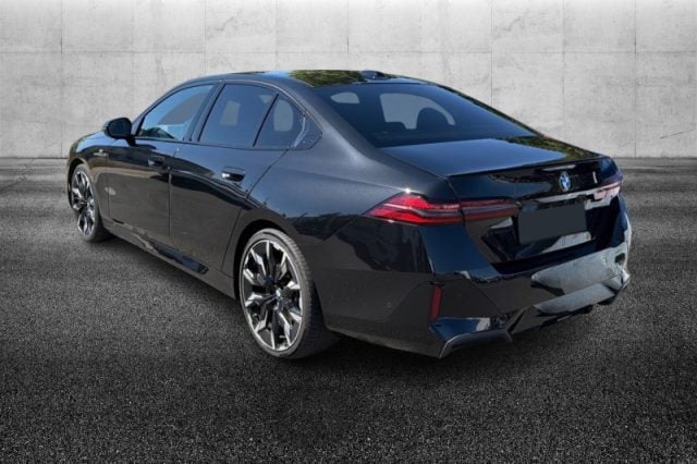 BMW 520 d 48V sDrive Msport Pro - foto 3 di 4