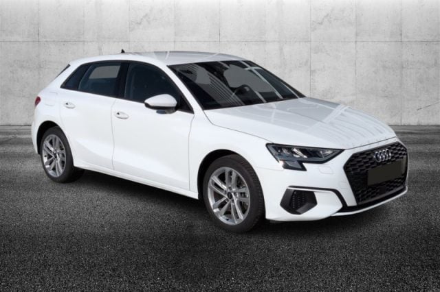 Audi A3 SPB 40 TFSI e S tronic - foto 2 di 4