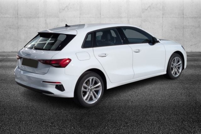 Audi A3 SPB 40 TFSI e S tronic - foto 4 di 4