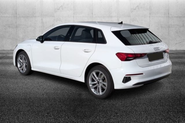 Audi A3 SPB 40 TFSI e S tronic - foto 3 di 4