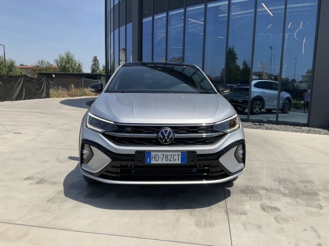 Volkswagen Taigo 1.0 TSI 115 CV R-Line - foto 2 di 4