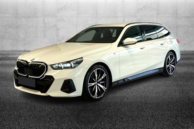 BMW 520 d 48V sDrive Touring Msport semestrale a PIEVE DI CENTO