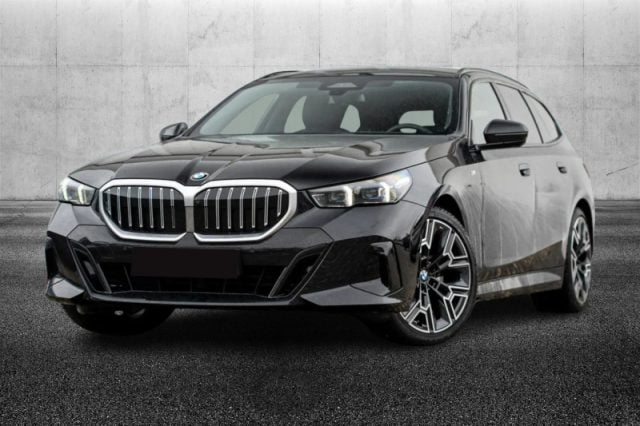 BMW 520 d 48V sDrive Touring Msport semestrale a PIEVE DI CENTO