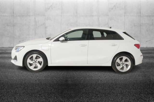 Audi A3 SPB 40 TFSI e S tronic Business Advanced - foto 3 di 4
