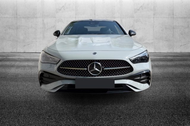 Mercedes-Benz CLE 200 Coupé AMG Line Premium Plus - foto 4 di 4