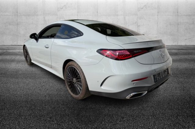 Mercedes-Benz CLE 200 Coupé AMG Line Premium Plus - foto 2 di 4