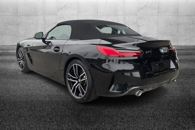 BMW Z4 sDrive30i - foto 4 di 4