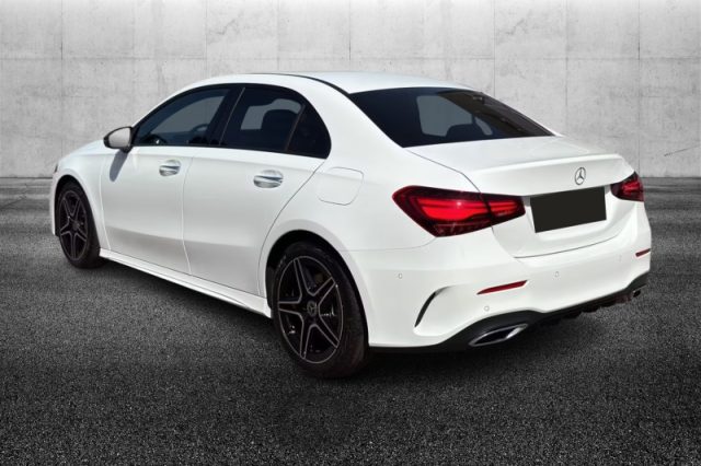 Mercedes-Benz A 250 Automatic 4Matic AMG Line Advanced - foto 3 di 4