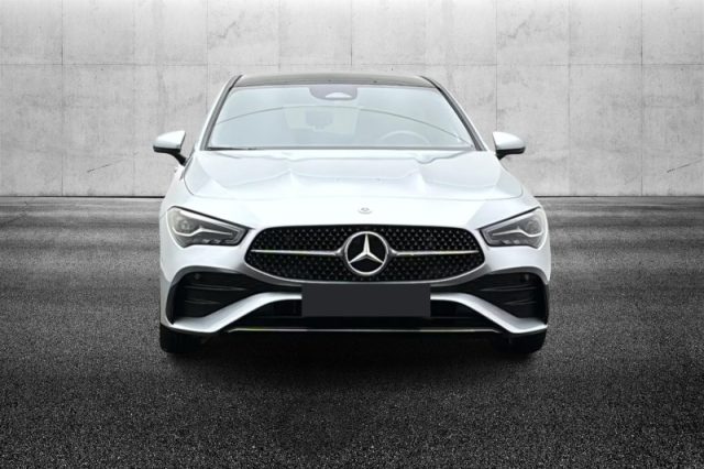 Mercedes-Benz CLA 200 Automatic Shooting Brake AMG Line Advanced Plus - foto 4 di 4