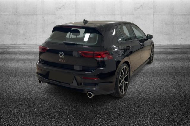 Volkswagen Golf 2.0 TSI DSG GTI - foto 4 di 4