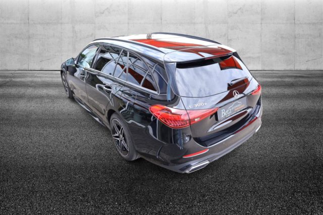 Mercedes-Benz C 300 e hybrid EQ S.W. AMG Line Advanced - foto 3 di 4