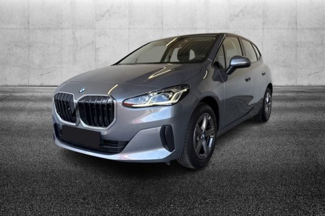 BMW 220 d 48V Active Tourer semestrale a PIEVE DI CENTO