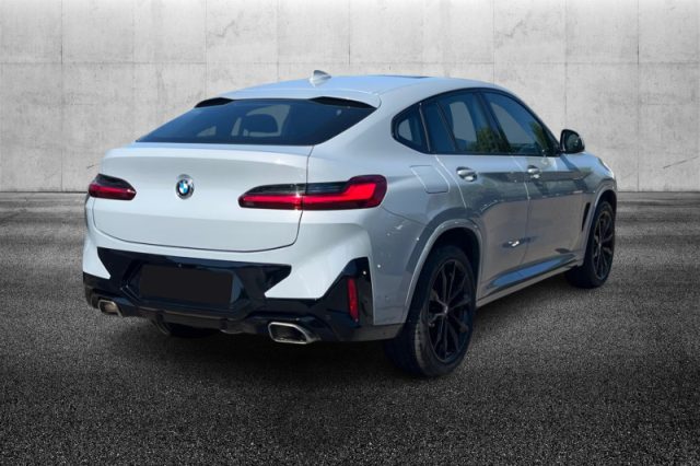 BMW X4 xDrive30d 48V Msport - foto 3 di 4