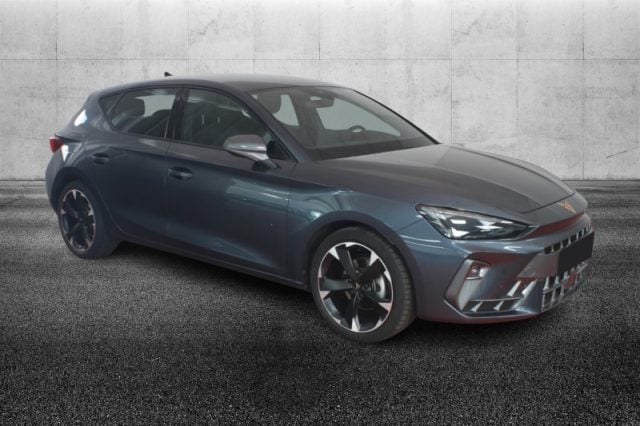 CUPRA Leon 2.0 TDI 150 CV DSG semestrale a PIEVE DI CENTO
