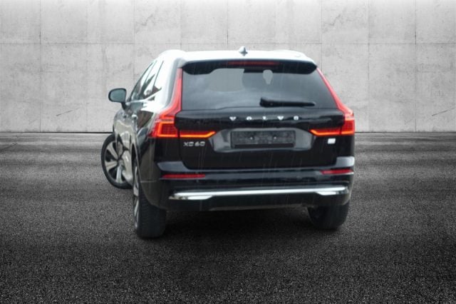 Volvo XC60 T6 Recharge Plug-in Hybrid AWD automatico Plus Br - foto 4 di 4