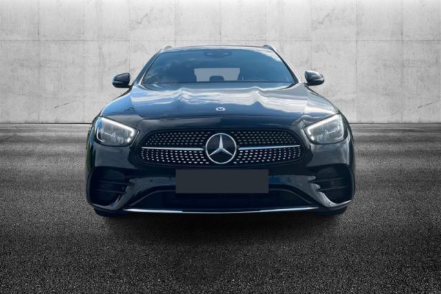 Mercedes-Benz E 220 d Mild hybrid S.W. Auto Exclusive - foto 3 di 4