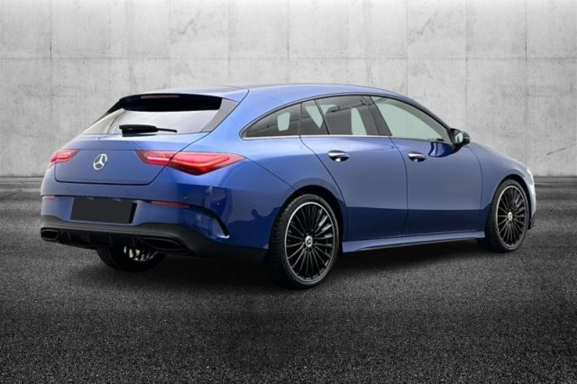 Mercedes-Benz CLA 200 d Automatic Shooting Brake AMG Line Premium - foto 2 di 4