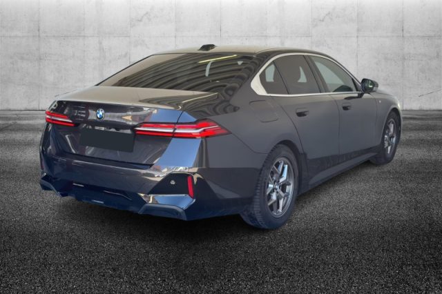BMW 520 d 48V sDrive - foto 2 di 4
