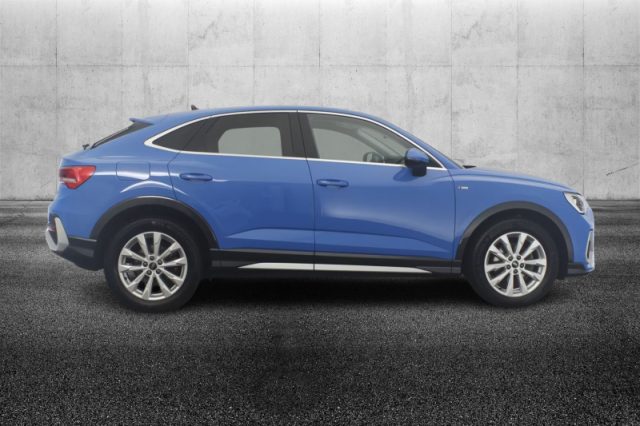 Audi Q3 SPB 35 TDI S tronic S line edition - foto 3 di 4