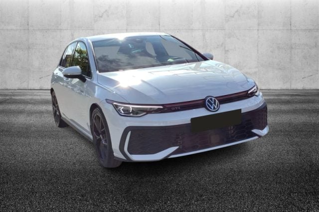 Volkswagen Golf 2.0 TSI DSG GTI - foto 2 di 4