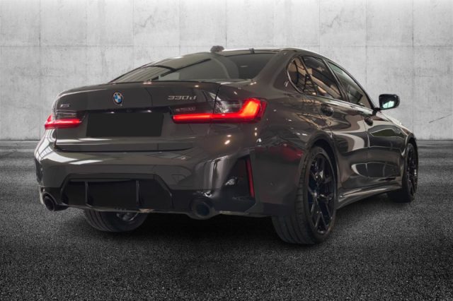 BMW 330 d 48V xDrive Msport Pro - foto 3 di 4