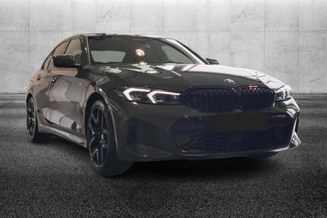 BMW 330 d 48V xDrive Msport Pro - foto 2 di 4