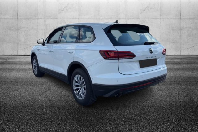 Volkswagen Touareg 3.0 V6 TDI SCR Elegance - foto 4 di 4