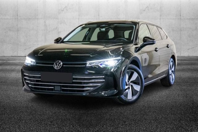 Volkswagen Passat 2.0 TDI 150 CV SCR DSG Business usato a PIEVE DI CENTO