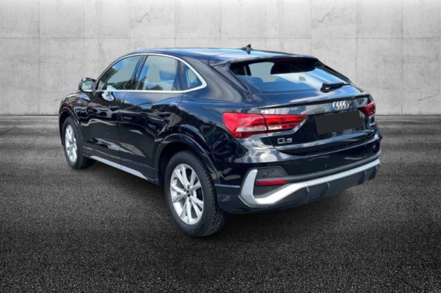 Audi Q3 SPB 35 TDI S tronic S line edition - foto 3 di 4