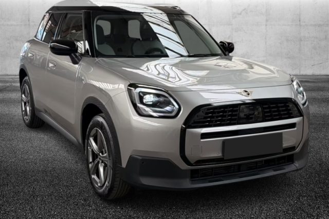 MINI Mini C Classic Countryman, del 2025, 32.800 km, in vendita a Pieve Di Cento (BO)