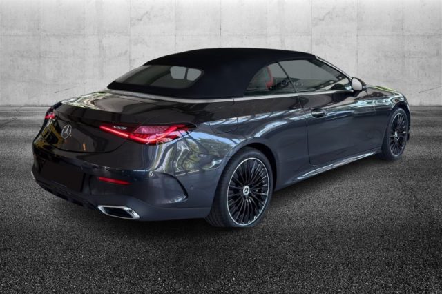 Mercedes-Benz CLE 450 4Matic Cabrio AMG Line Premium - foto 3 di 4